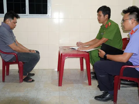 Tạm giữ hình sự Cang Nhật Phong