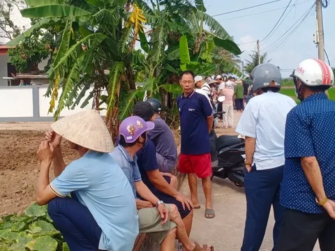 Em trai đâm anh tử vong: Lỗi tại... buồng chuối?