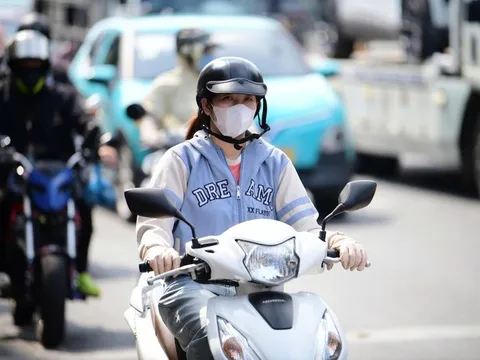 Dự báo thời tiết 28/3: Miền Bắc vừa nóng vừa ẩm, cảnh báo lốc, sét ở khu vực này