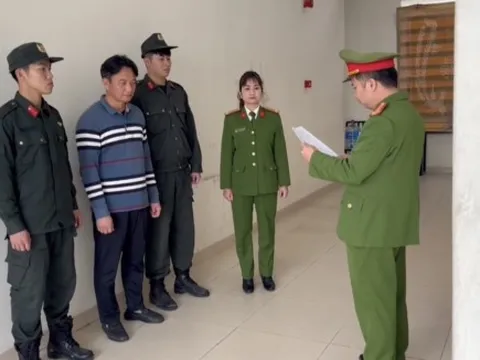 Vụ khởi tố 74 bị can "động tay" can thiệp dữ liệu tại gần 160 trạm quan trắc môi trường: Những cỗ máy đã bị ép "nói dối" thế nào?