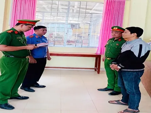 Bắt giám đốc Nguyễn Văn Cam