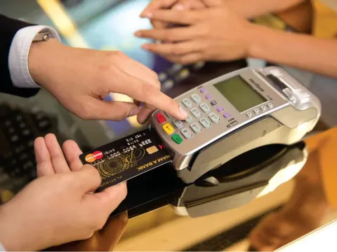 Công văn 1832: Giải đáp về chứng từ thanh toán không dùng tiền mặt khi trả chậm trả góp hàng hóa từ 05 triệu đồng