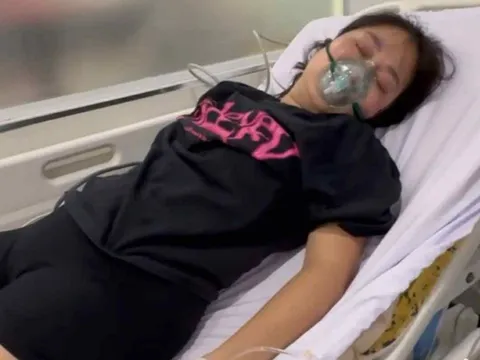 Nhắc nhở chuyện đỗ ô tô, nữ chủ quán ở Hà Nội bị kẻ côn đồ quật xuống đường gục tại chỗ