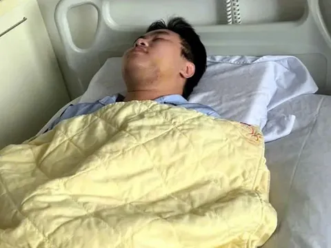 Sốc: Nam sinh bị đánh gãy xương hàm chỉ vì một cái liếc mắt