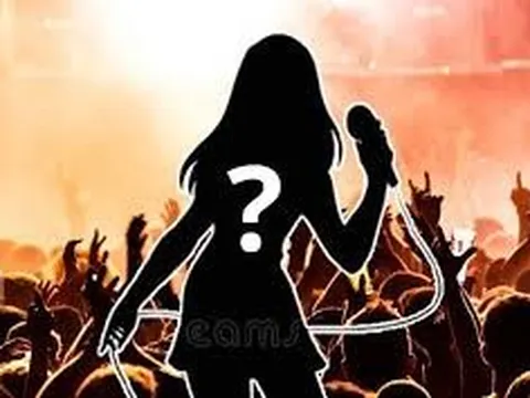 Sốc: Nữ ca sĩ đình đám có nguy cơ "bóc lịch" vì bị tố cố tình vi phạm pháp luật