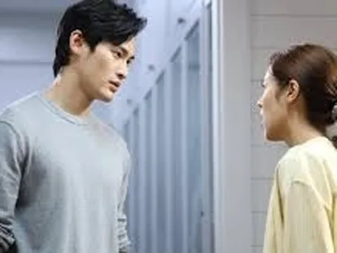 Người đàn ông lạ chỉ nói một câu, hôn nhân của tôi từ đó tan nát không thể cứu vãn