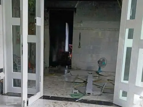 Bi kịch tình cảm: Đâm vợ cũ trọng thương, gã đàn ông tự thiêu trong biển lửa