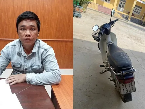 "Nhảy xe" vì thấy biển số trùng với năm sinh của mình