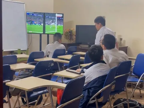 Dạy thêm sai quy định: Có thể bị phạt đến 20 triệu đồng, giáo viên đề xuất thêm hình thức kỷ luật nặng hơn!