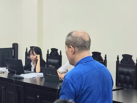 Muốn sống cùng nhân tình, người đàn ông nhẫn tâm tiêm thuốc sâu vào sữa đầu độc vợ