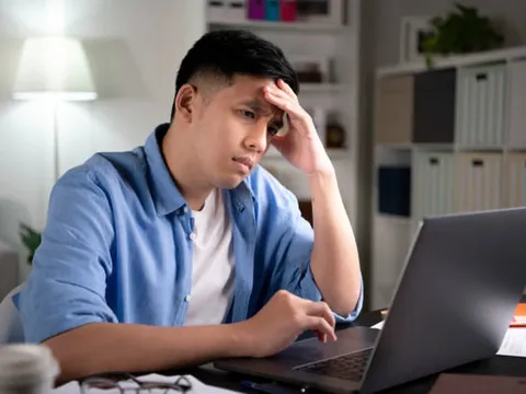 Tôi tưởng chỉ là đồ của con, ai ngờ chiếc túi ấy lại chứa bí mật khó tha thứ của vợ tôi