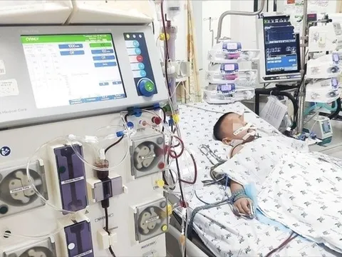 Ấn Độ: 6 trẻ em tử vong vì suy thận: 2 loại siro trị ho chứa chất cực độc bị cấm sử dụng