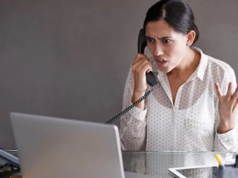 Không cần bán hàng hay livestream, nghề này chỉ cần ngồi nghe người khác than thở, có thể kiếm tới gần 38 triệu đồng/tháng