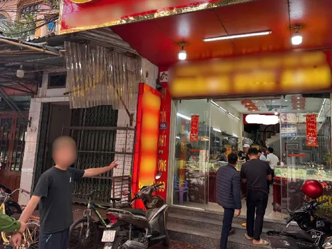 Vào tiệm vàng ở Hưng Yên “diễn” như khách, nam thanh niên cướp nhẫn rồi tháo chạy: Cái kết sau hơn 60 phút