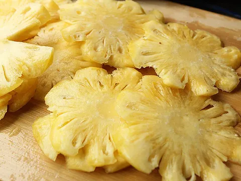 “Trái vàng” quen mặt ở Việt Nam, giá chỉ từ 10.000 đồng nhưng lợi ích khiến nhiều người bất ngờ