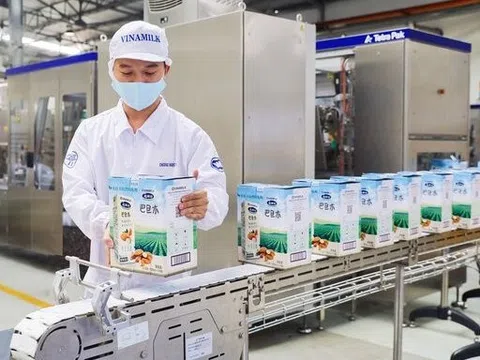 Mỗi ngày Vinamilk chi 27 tỷ đồng cho quảng cáo sữa