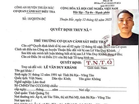 Hình ảnh camera "tố cáo" bị can đục tường trốn khỏi nhà tạm giữ