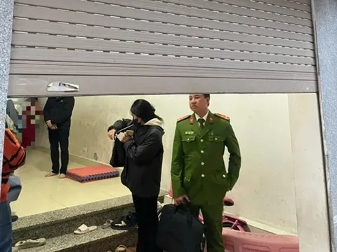 Vụ bé gái 5 tháng tuổi tử vong ở Hà Nội: Nhói lòng lời khai của "bảo mẫu"