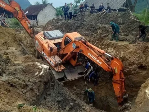 Vụ sập giếng, 3 người tử vong ở Nghệ An: Hình ảnh hiện trường khiến ai cũng đau xót