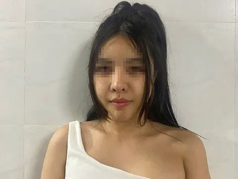 Vụ bắt quả tang đôi nam nữ mua bán dâm trong nhà nghỉ ở Hà Nội: "Tú bà" hưởng 2,5 triệu đồng