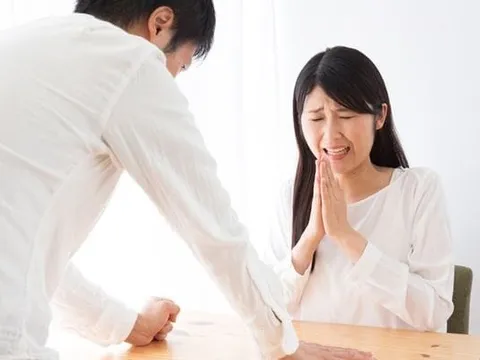 Vợ đi “chạy bộ” mỗi tối thứ Sáu và sự thật khiến tôi chết lặng