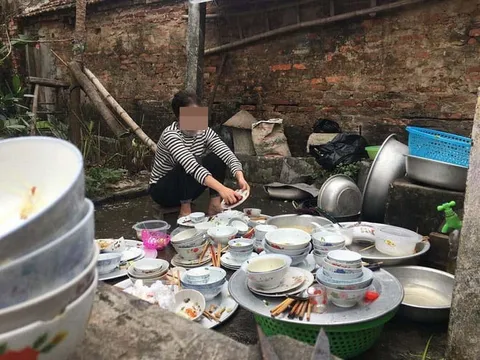 Ngày đầu làm dâu, tôi đã phải ôm chục mâm bát rửa trong nước mắt…