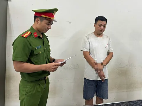 Bóc trần chiêu trò lừa đảo ở bến xe sau vụ "chém" 4,9 triệu tiền xe