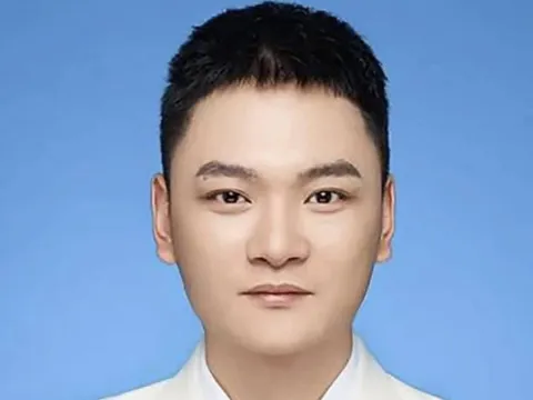 Cựu Giám đốc Xiaomi bị tố có hơn 200 “hợp đồng bao nuôi”, vợ phanh phui bí mật động trời