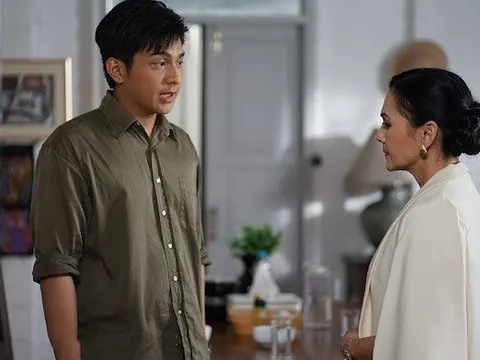 Mẹ vợ lên chơi quá lâu làm tôi chỉ muốn "tiễn", thấy thứ bà để lại trước khi về tôi ôm mặt khóc