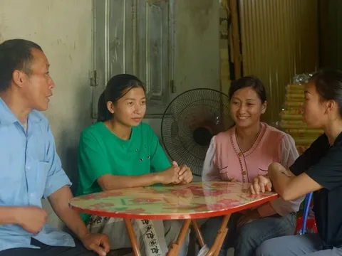 Từng sợ không sinh được con trai, tôi không ngờ bố chồng lại làm điều này cho ba cháu gái