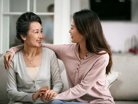 Tôi từng là "fan" của mẹ chồng mình trước khi yêu con trai bà