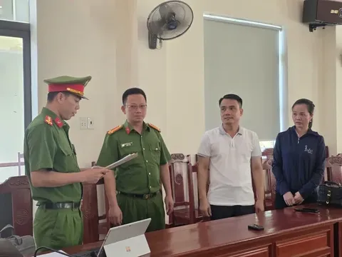 Hiệu trưởng Trường THPT Ngọc Lặc chỉ đạo giáo viên nâng 15 điểm cho 1 thí sinh từ trượt thành thủ khoa