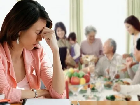 3 khoảnh khắc “bóc trần” bản chất nhà chồng: Khéo đến đâu cũng khó che giấu