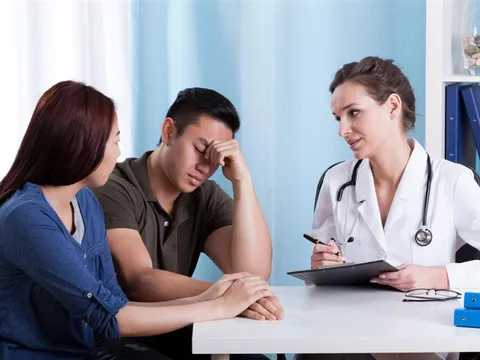 IVF ba lần thất bại, điều làm tôi chạnh lòng không phải tiền bạc mà là sự thờ ơ của ba mẹ chồng