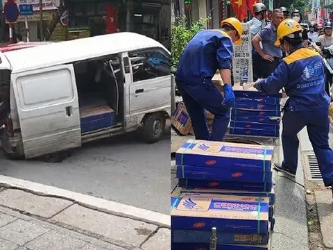 Nguyên nhân khiến ô tô đang chạy bất ngờ tụt xuống “hố tử thần” trên phố Đội Cấn