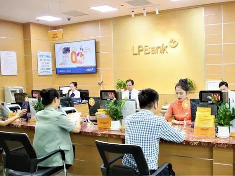 LPBank muốn thay đổi phương án tăng vốn điều lệ