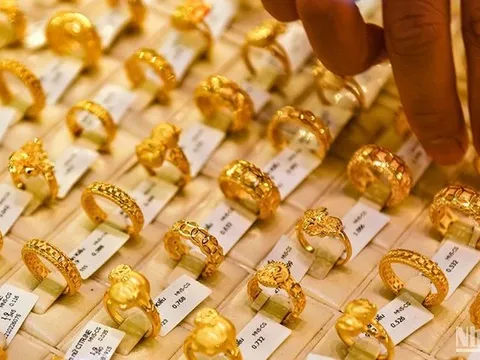 Giá vàng mới nhất hôm nay (8/8): Tiếp tục đà giảm
