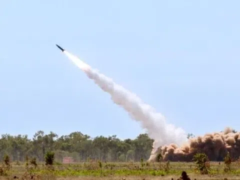 Mỹ phóng tên lửa đạn đạo liên lục địa Minuteman III đến đảo san hô Kwajalein