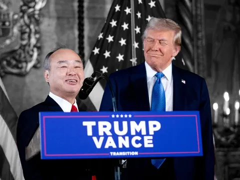 'Ông trùm' Nhật Bản Masayoshi Son và cú bắt tay 100 tỷ USD với TT Trump