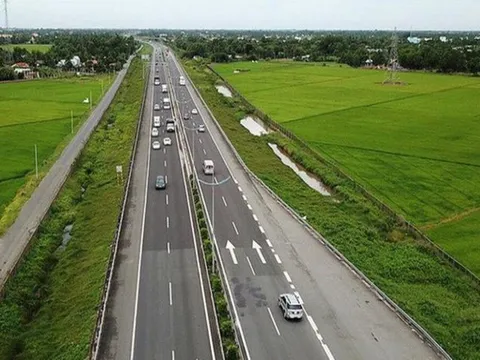 Thêm 2.000 tỷ 'giải cứu' cao tốc Bến Lức - Long Thành đang đình trệ