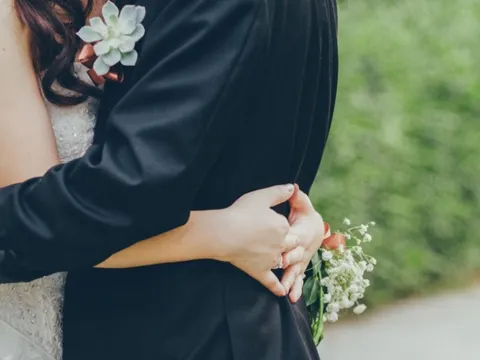 "Phông bạt" cưới đại gia, nữ quái lừa đảo hàng chục tỷ đồng từ người thân trong gia đình