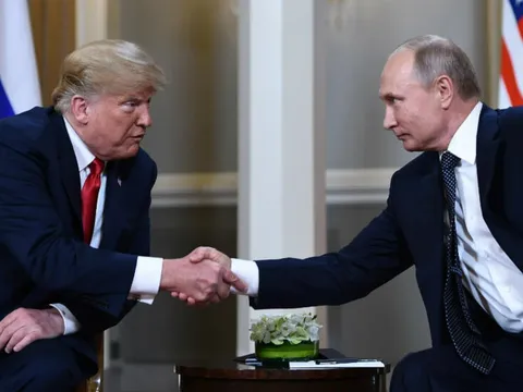 Ông Trump khẳng định không trao lãnh thổ Ukraine cho Nga