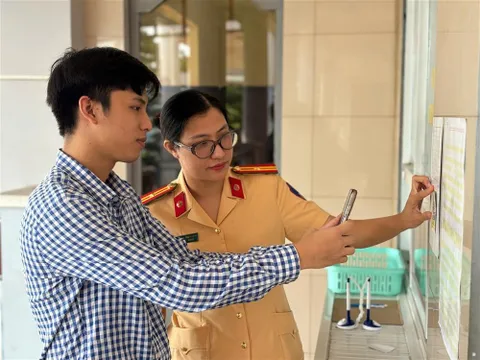 Phụ nữ Công an tỉnh Long An tiên phong giữ vững an ninh, trật tự trong kỷ nguyên số