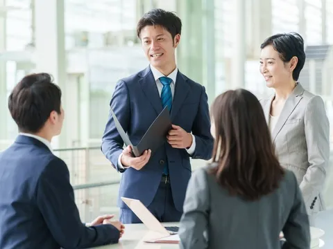 Công chức Nhật Bản thắng kiện, nhận bồi thường vì bị yêu cầu đi làm sớm 5 phút so với quy định