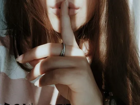 Giả câm để nhận trợ cấp, người phụ nữ bị vạch trần "màn kịch" kéo dài suốt 16 năm