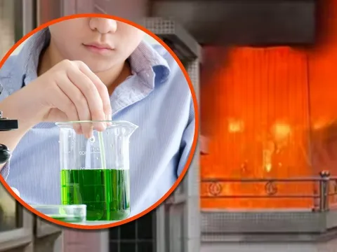 Thí nghiệm hóa học làm "nổ tung" cánh tay nam sinh 15 tuổi, khiến em suýt mù 1 mắt