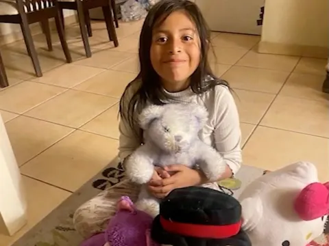 “Mẹ ơi, xin đừng mà!”: Tiếng thét cuối cùng của bé gái 7 tuổi trước khi bị mẹ dìm xuống nước đến chết