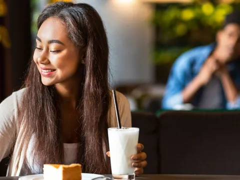 Liên tục bị quấy rối, lừa đảo: Phụ nữ dần quay lưng với ứng dụng hẹn hò vì quá mệt mỏi
