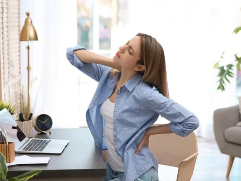 Bác sĩ xương khớp cảnh báo: Nguyên nhân gây đau lưng ít ai ngờ tới