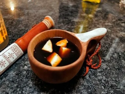 Bỏ đường, bỏ sữa đã xưa rồi, người Thụy Điển bỏ... phô mai vào cà phê